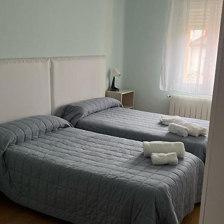 Burgo Vivienda Al Pie Del Castillo מראה חיצוני תמונה