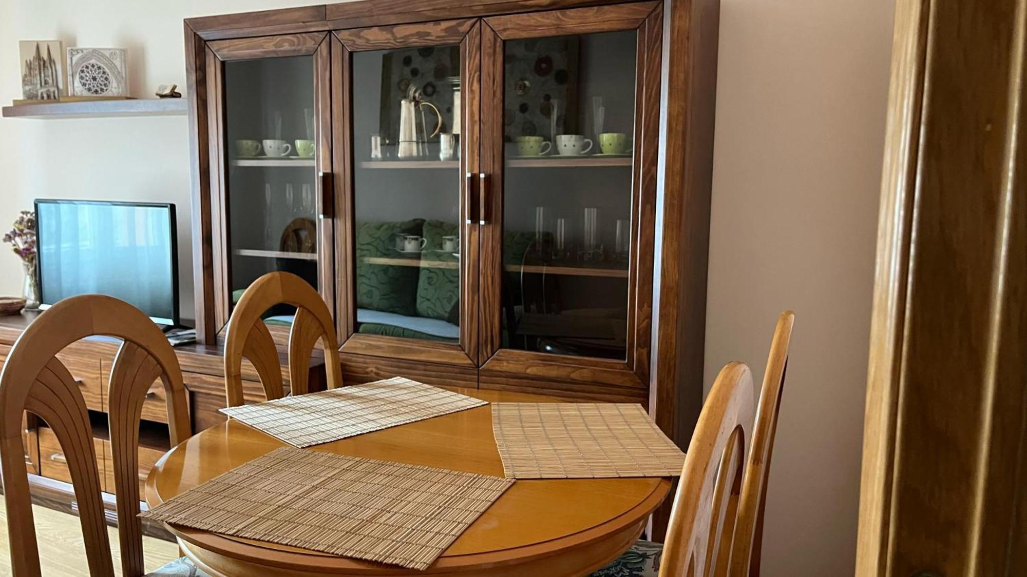 Burgo Vivienda Al Pie Del Castillo מראה חיצוני תמונה
